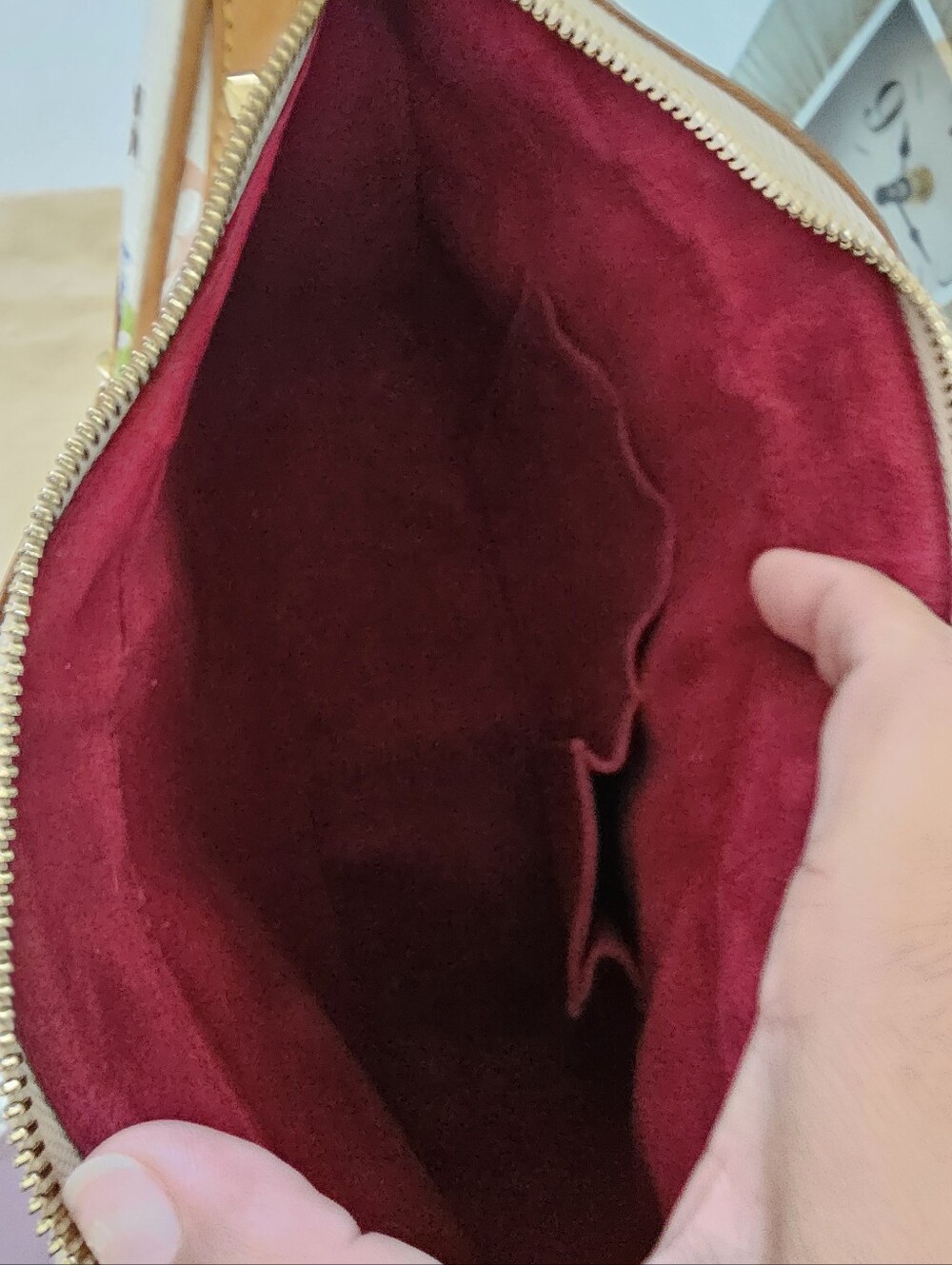 EUC Louis Vuitton Takashi Murakami Boulogne Medium hobo bag - Picture 7 of 7